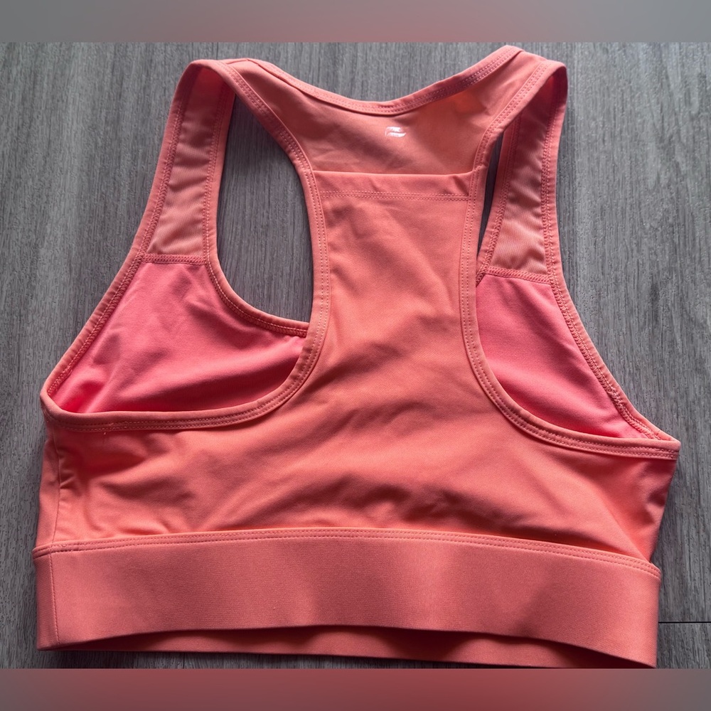 On-The-Go Medium Impact Sports Bra